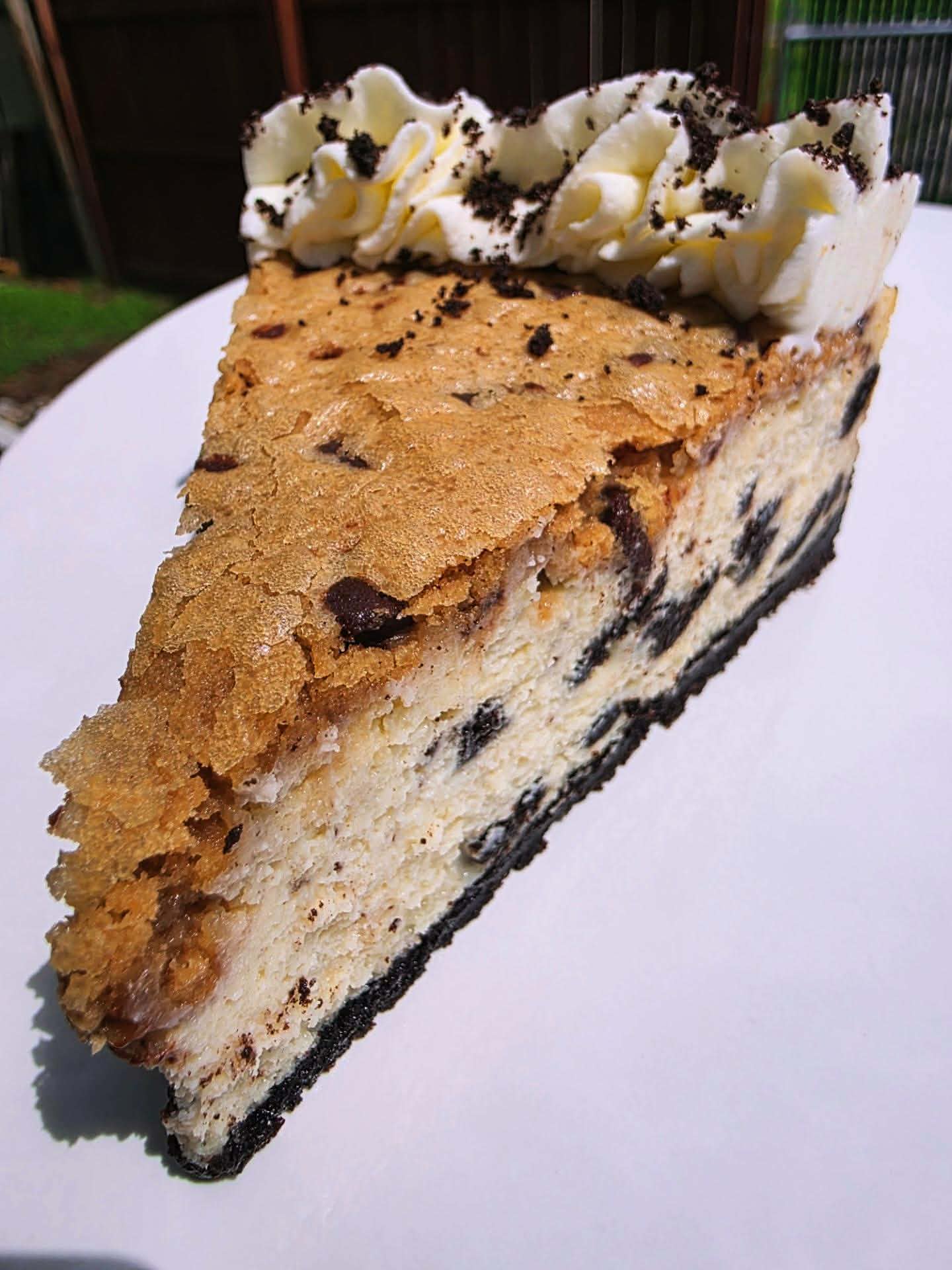 Choc-Chip-Cream-Cookie-Sammie-Cheesecake